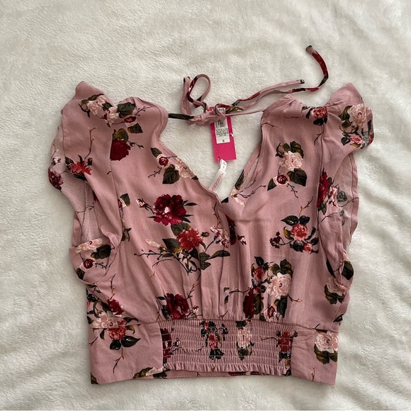 NWT BEAUTIFUL CROP TOP LIGHT PINK COLOR - Picture 6 of 6